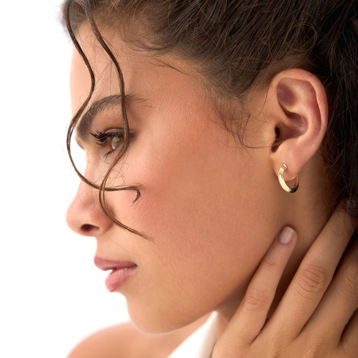 14K Knife Edge Hoop Earrings Ferkos Fine Jewelry