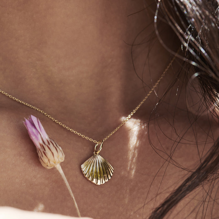 14k Shell Charm Necklace  Ferkos Fine Jewelry