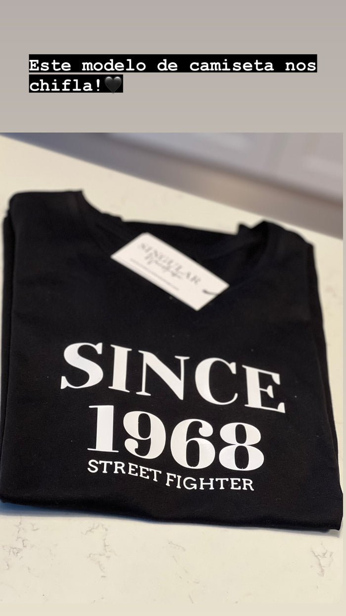 Camiseta “black year”