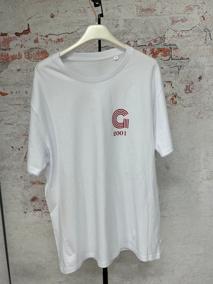 camiseta G 2001
