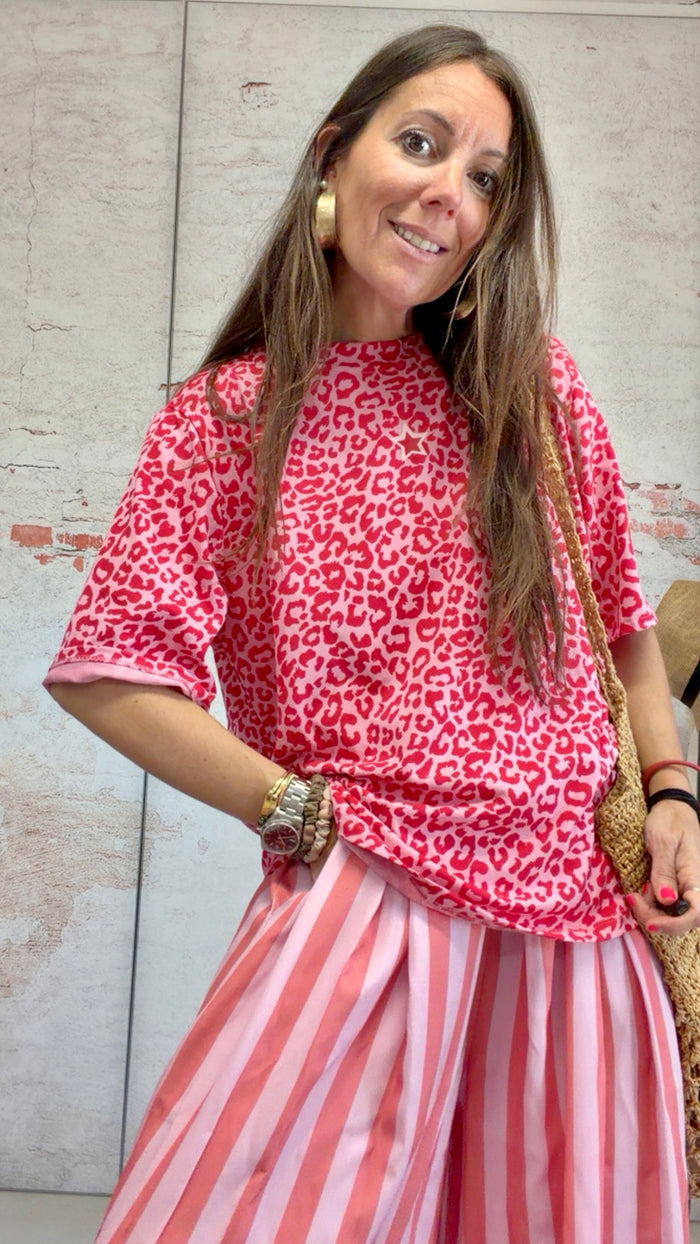 Camiseta  “leopard” red and pink ❤️