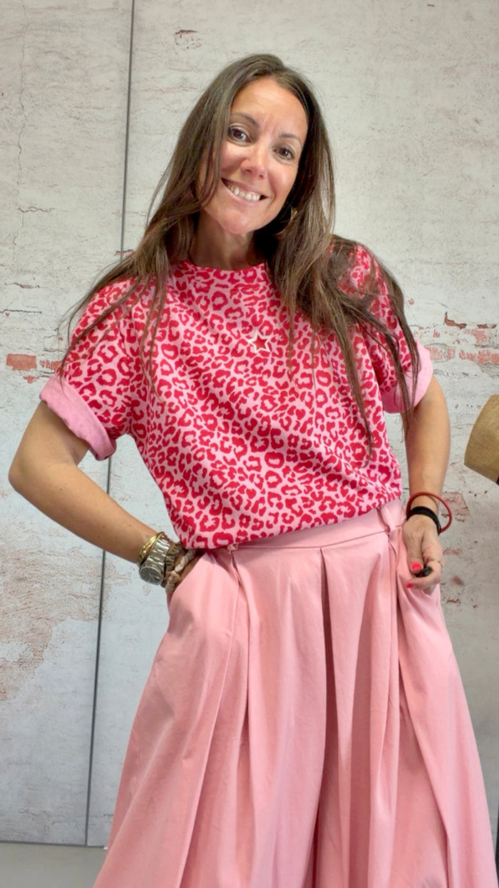 Camiseta  “leopard” red and pink ❤️