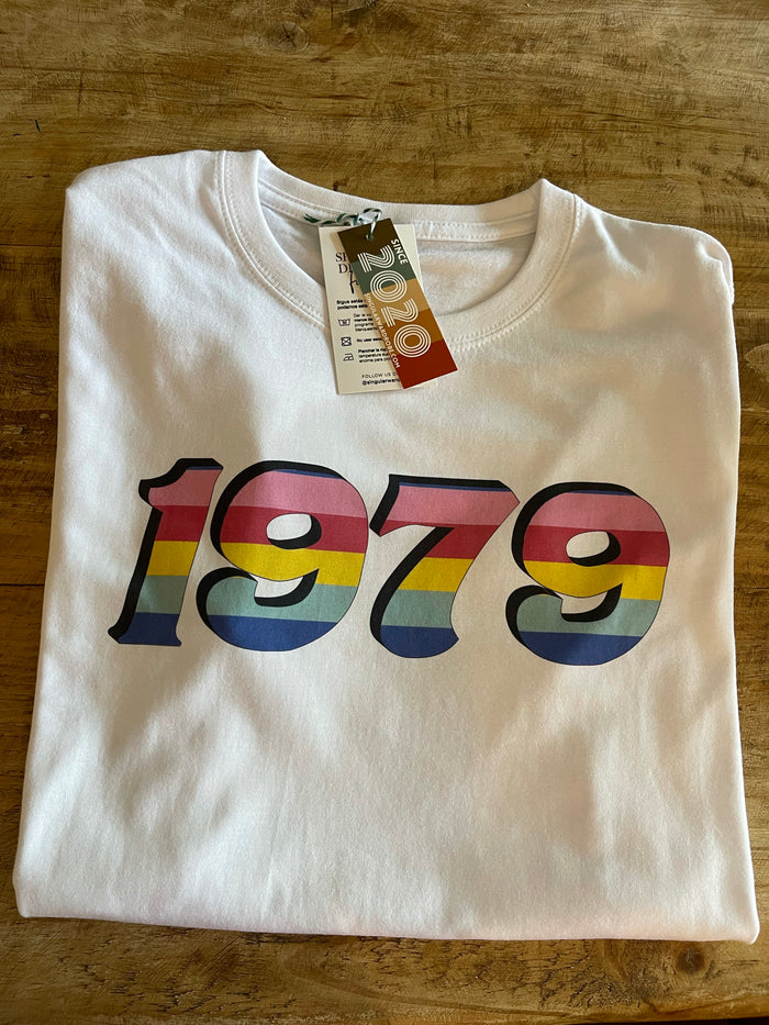 Camiseta “Rainbow year”