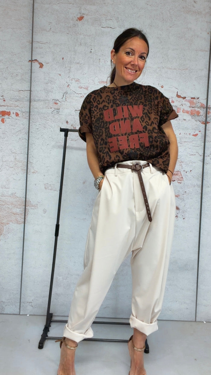Camiseta  “wild and free”