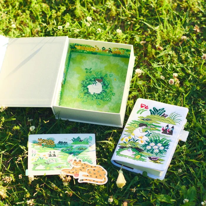 Hobonichi 2026 A6 5-Year Techo – Japanese Gift Edition: iyo okumi (2026–2030), shown from the front.
