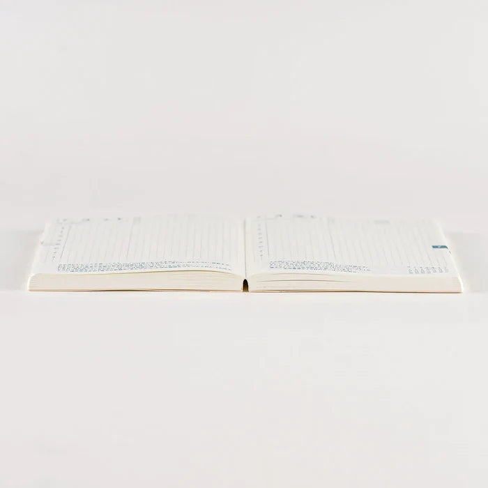 Hobonichi 2026 Japanese Day-Free Book – A6/Jan Start/Mon Start, close-up view.