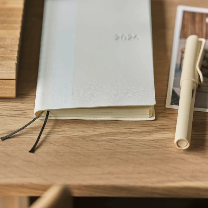 Hobonichi 2026 Weeks: White Line - Ivory, alternate angle.