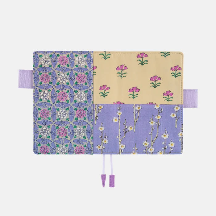 Hobonichi Unsodo: Bijutsukai Cover (Plum and Dianthus) – A6, alternate angle.