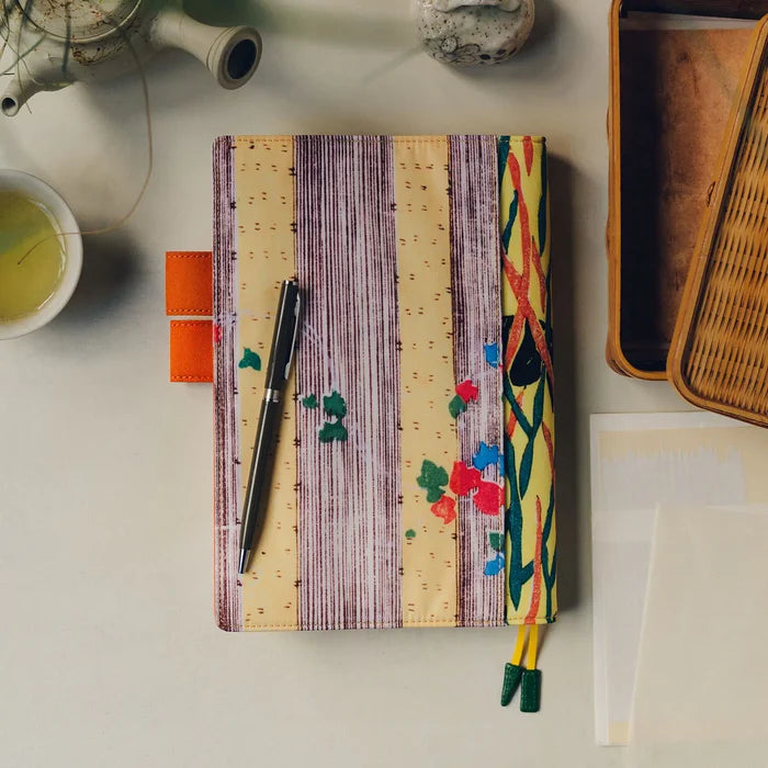 Hobonichi Unsodo: Bijutsukai Cover (Wild Rabbits) – A5, detail view of the design.
