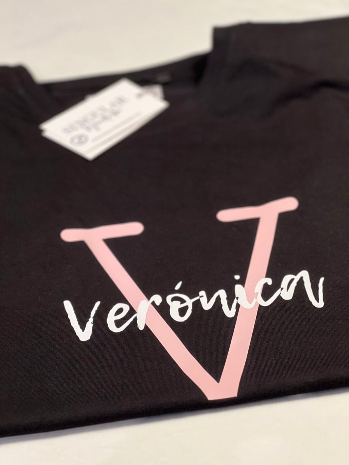 Camiseta “colour name”