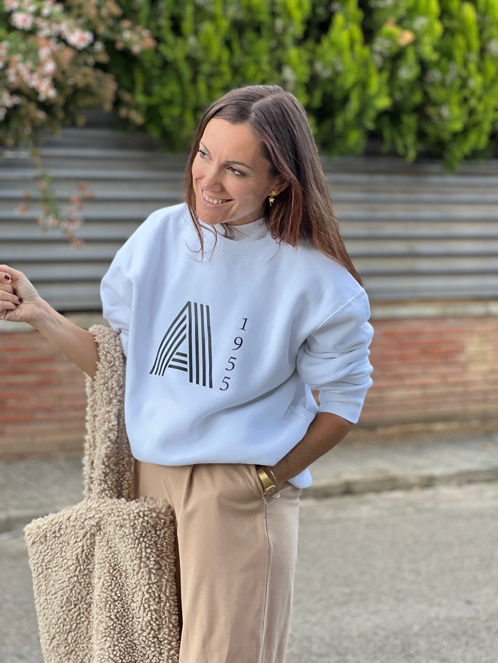 Sudadera "Iconic Retro" afelpada blanca y negra, unisex
