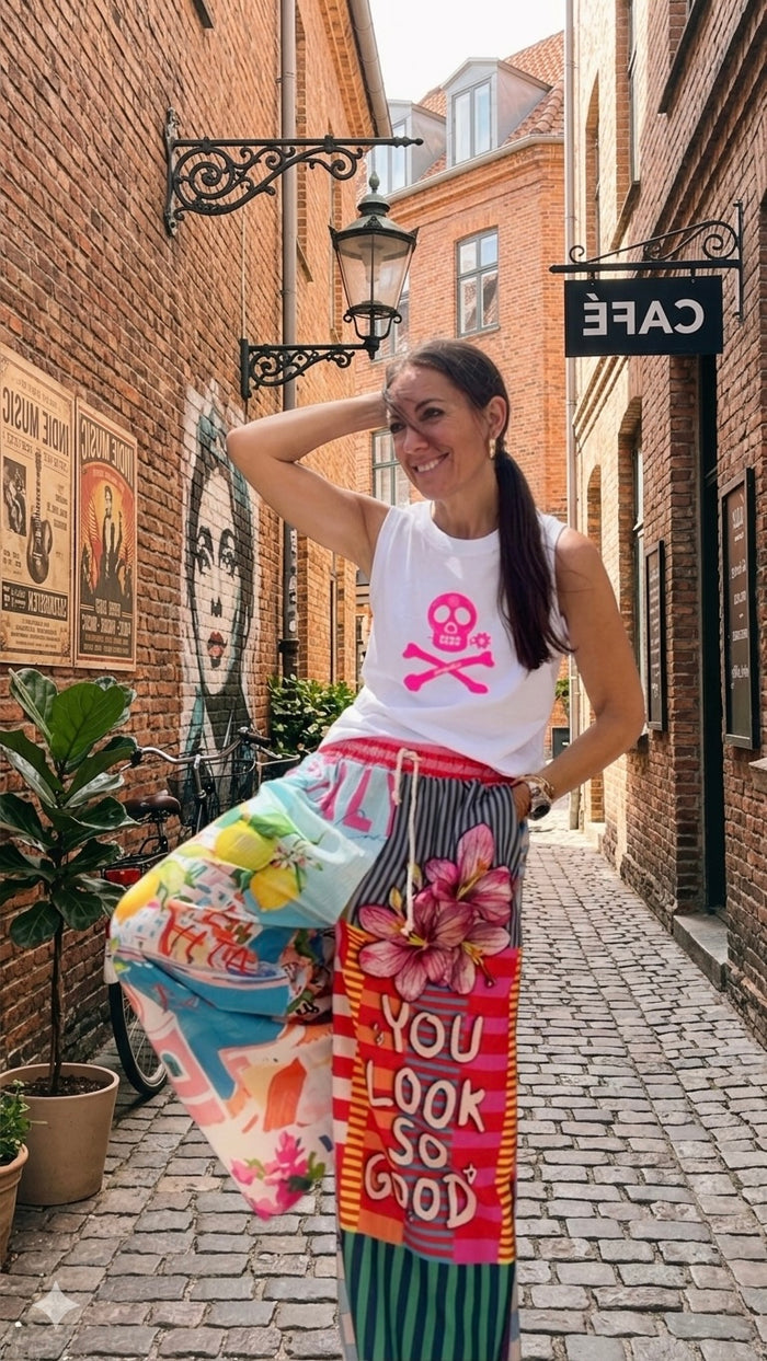 Pantalón "Palazzo urban Joy" de pernera ancha con estampado patchwork, vista frontal