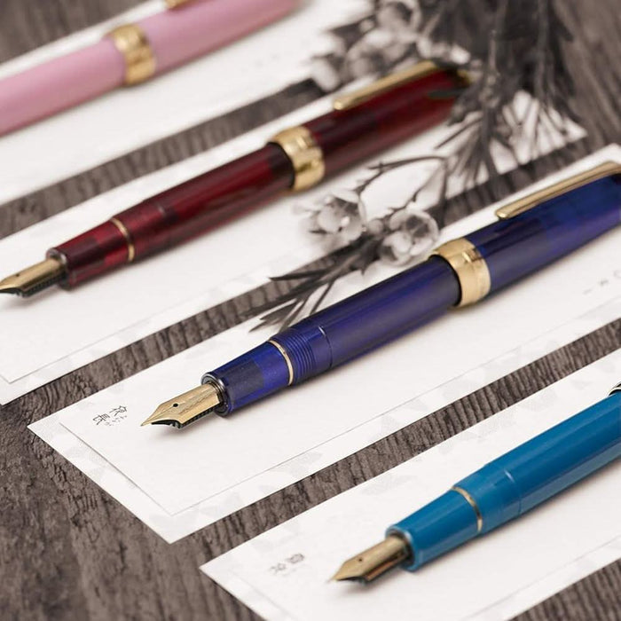 Sailor Shikiori fountain pens displayed together, including the Long Night edition.