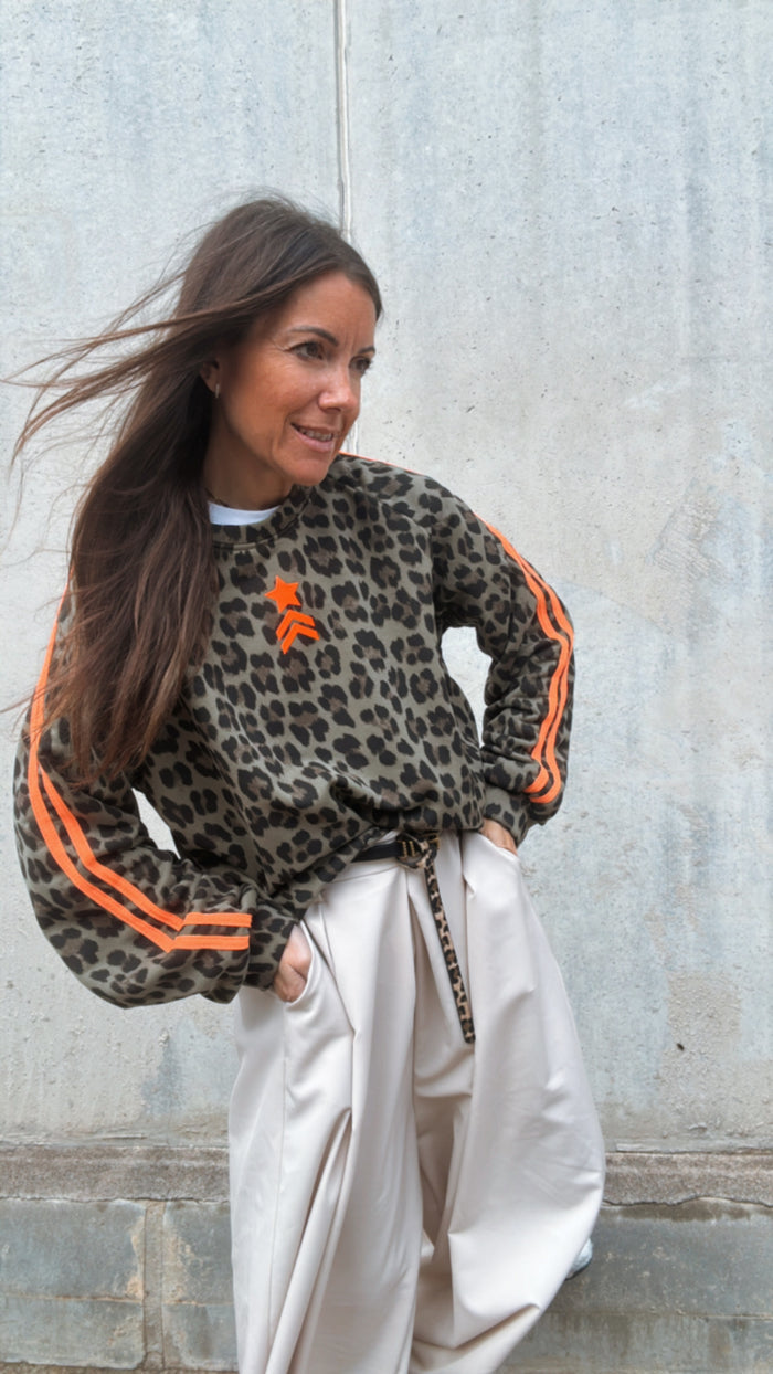 Sudadera "Brunch" 2.0, flúor y negro — vista detalle