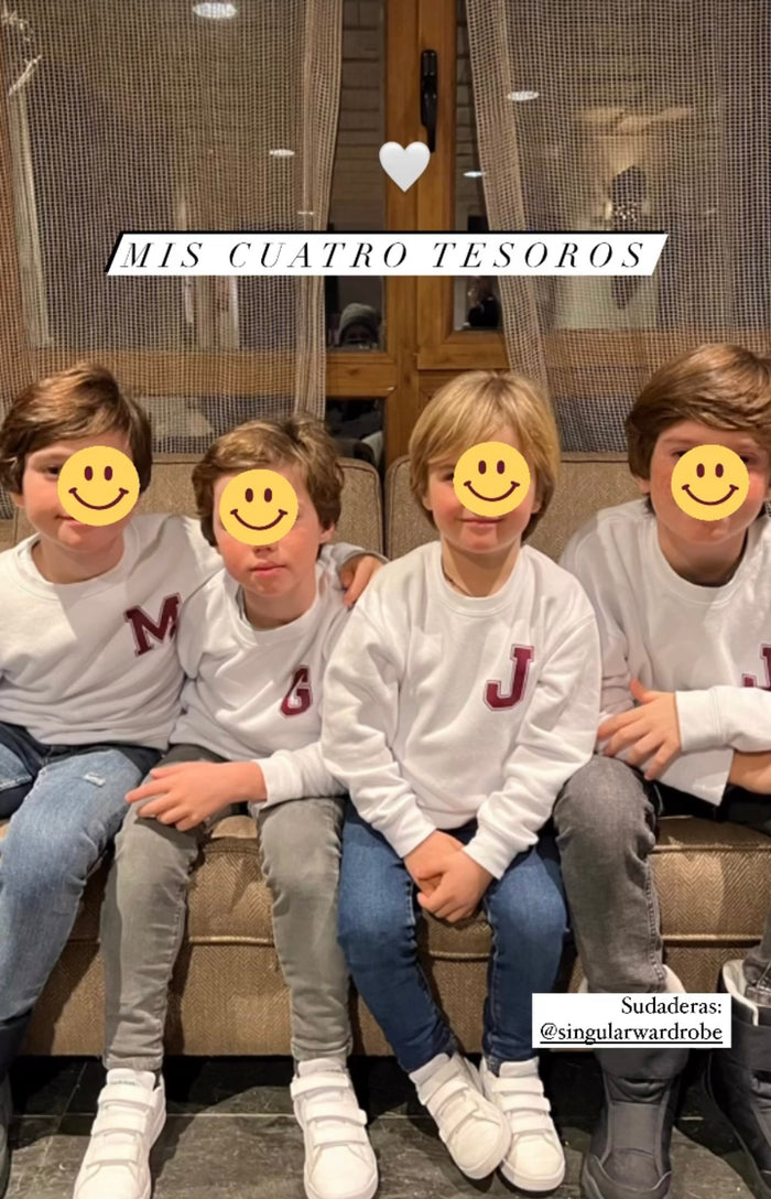 Sudadera white “College Kids"