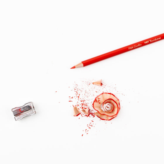 Tombow VP Vermillion Red Lead – Box of 12, shown from another angle.