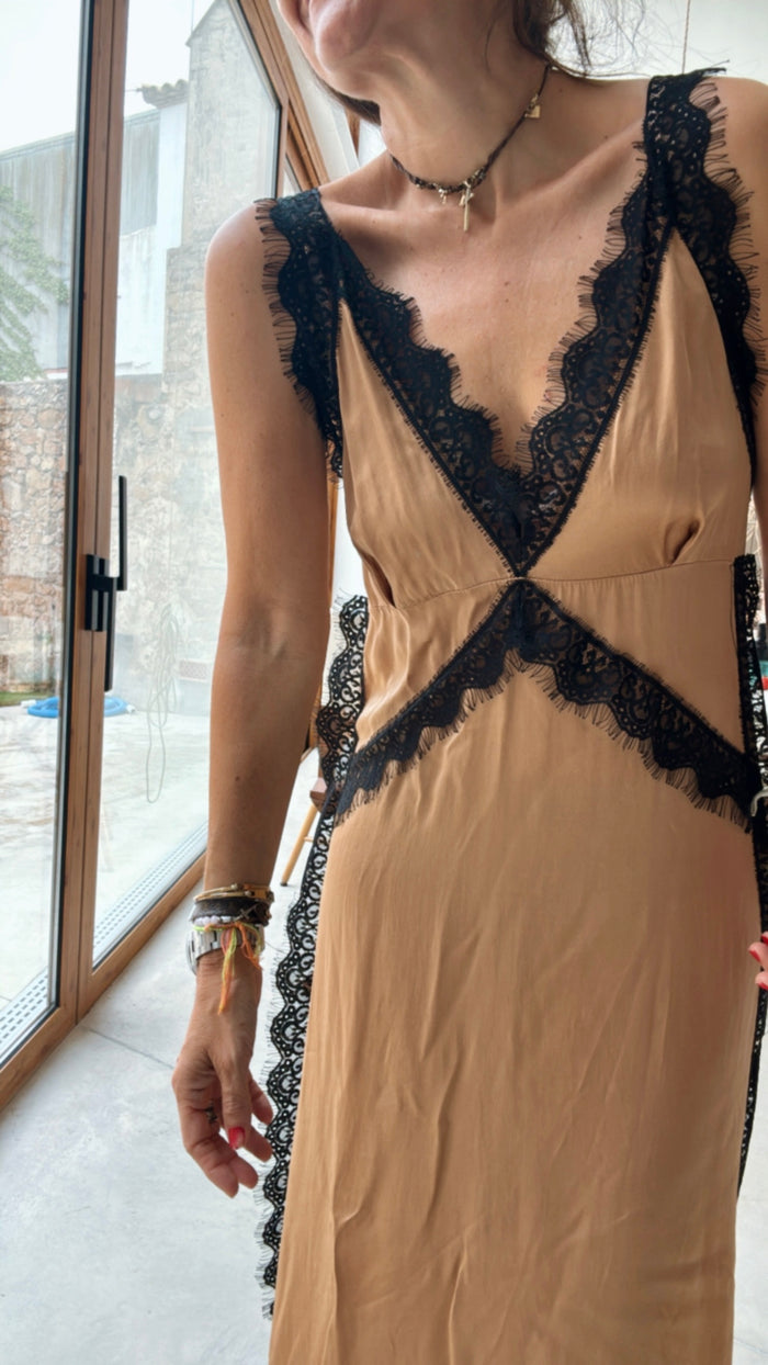Vestido lencero “sexi summer” camel