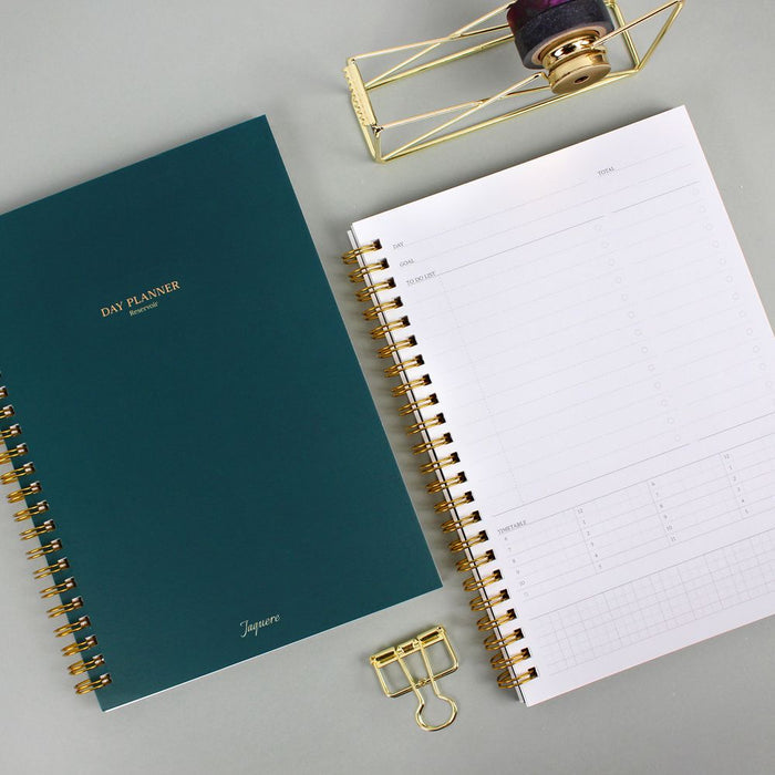 Wearingeul Daily A5 soft cover planner opened to lined notes pages.